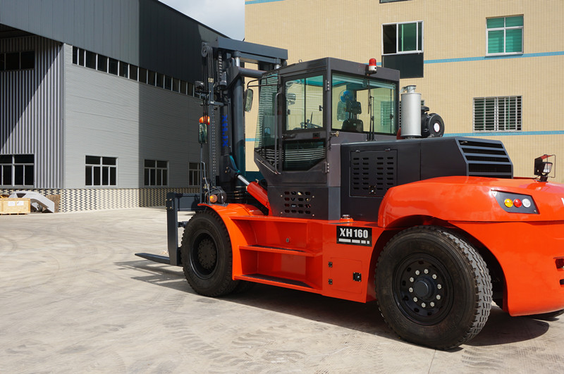 叉海淀區(qū)叉車出租車出租告訴您內(nèi)燃叉車保養(yǎng)的方法有哪些呢?